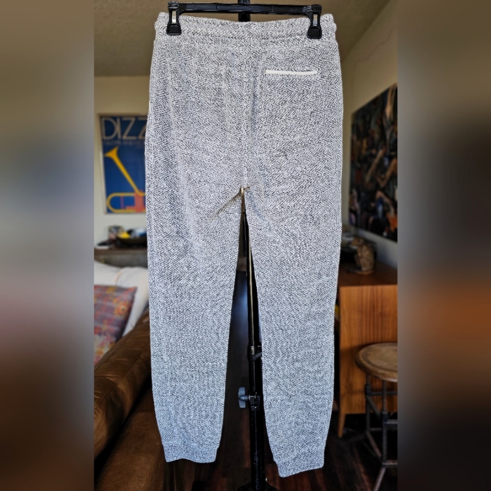 Faherty Women's Seabrook Jogger Pants - Picture 2 of 6